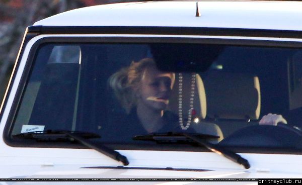 Бритни покидает студию Conway в Голливуде17.jpg(Бритни Спирс, Britney Spears)