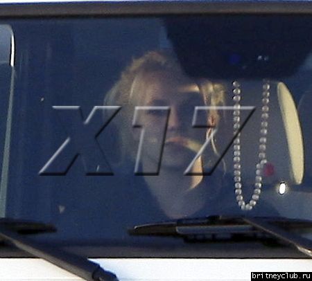 Бритни покидает студию Conway в Голливуде20.jpg(Бритни Спирс, Britney Spears)