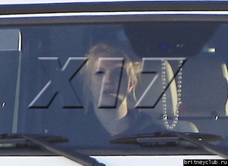 Бритни покидает студию Conway в Голливуде21.jpg(Бритни Спирс, Britney Spears)