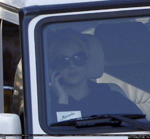 Бритни покидает студию Conway в Голливуде30.jpg(Бритни Спирс, Britney Spears)