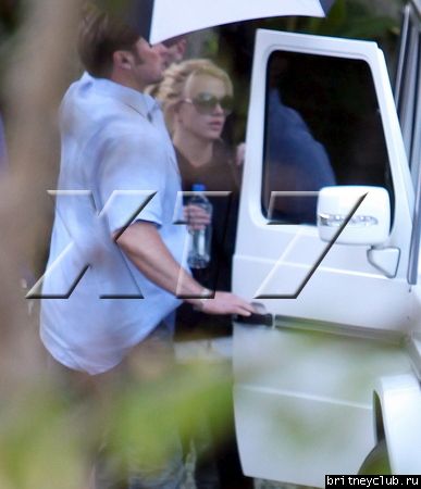 Бритни покидает студию Conway в Голливуде37.jpg(Бритни Спирс, Britney Spears)