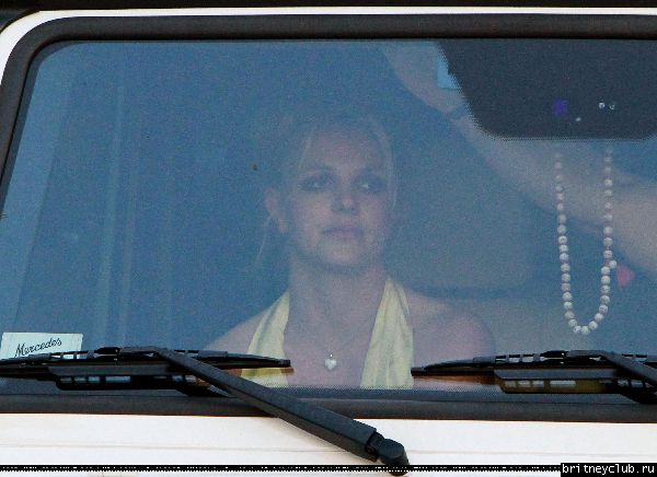 Бритни покидает студию звукозаписи в Голливуде09.jpg(Бритни Спирс, Britney Spears)