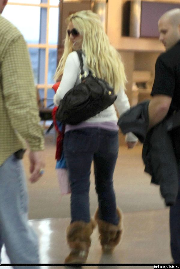 Бритни в аэропорту Нового Орлеана120.jpg(Бритни Спирс, Britney Spears)