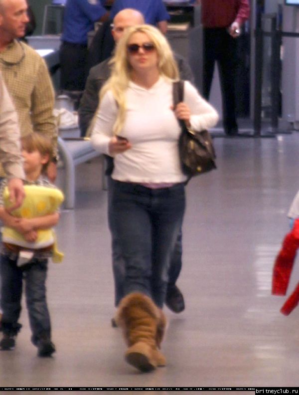 Бритни в аэропорту Нового Орлеана122.jpg(Бритни Спирс, Britney Spears)