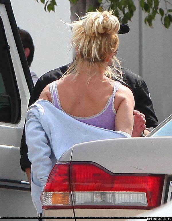 Бритни посещает студию в Бурбанке08.jpg(Бритни Спирс, Britney Spears)