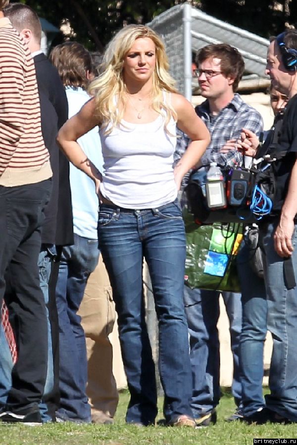 Бритни на съемках юмористической сценки для шоу Jimmy Kimmel11.jpg(Бритни Спирс, Britney Spears)