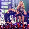 Выступление Бритни на шоу Jimmy Kimmel (Hold It Against Me)