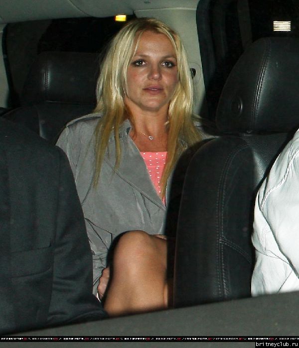 Бритни покидает клубы Troubadour и Factory10.jpg(Бритни Спирс, Britney Spears)