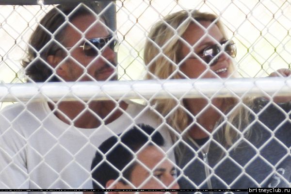 Бритни и Джейсон в Сан Фернандо48.jpg(Бритни Спирс, Britney Spears)