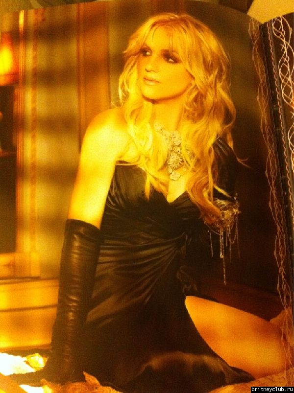 Femme Fatale Tourbook (2011)23.jpg(Бритни Спирс, Britney Spears)