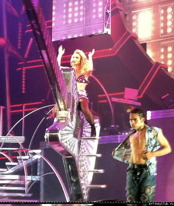 The Femme Fatale Tour в Сакраменто04.jpg(Бритни Спирс, Britney Spears)
