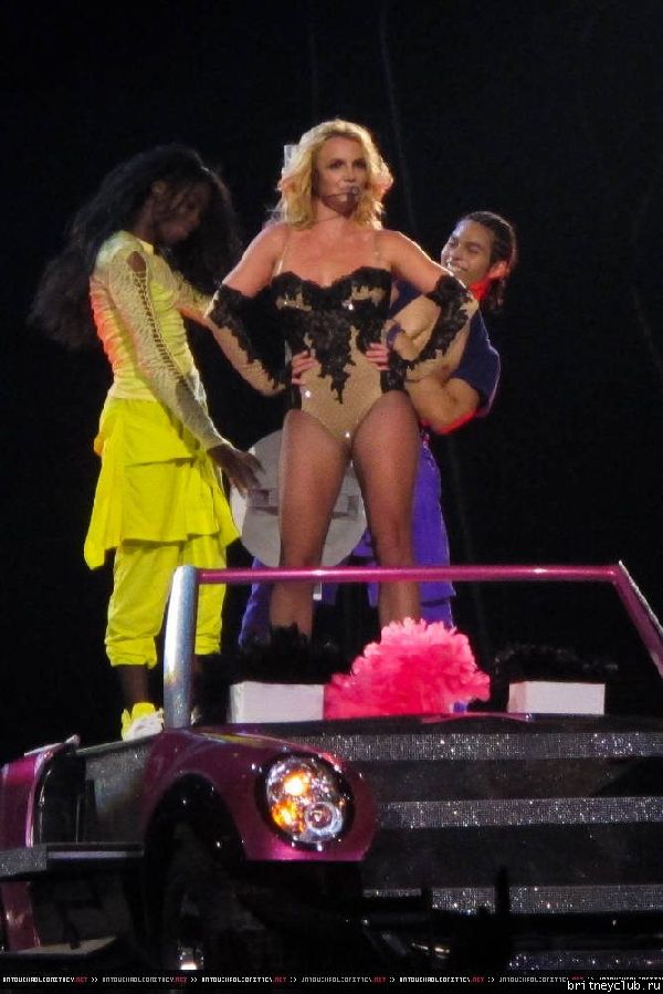 The Femme Fatale Tour в Сакраменто77.jpg(Бритни Спирс, Britney Spears)