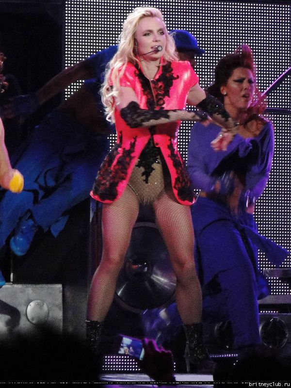 The Femme Fatale Tour в Лос-Анджелесе069.jpg(Бритни Спирс, Britney Spears)
