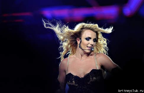 The Femme Fatale Tour в Чикаго08.jpeg(Бритни Спирс, Britney Spears)