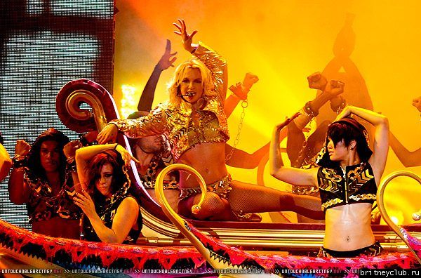 The Femme Fatale Tour в Милуоки02.jpg(Бритни Спирс, Britney Spears)