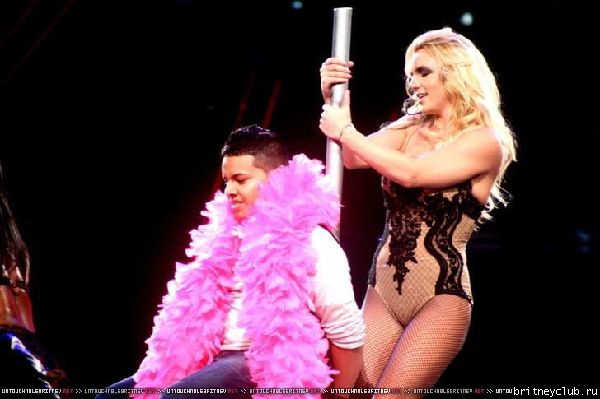 The Femme Fatale Tour в Хьюстоне09.jpg(Бритни Спирс, Britney Spears)