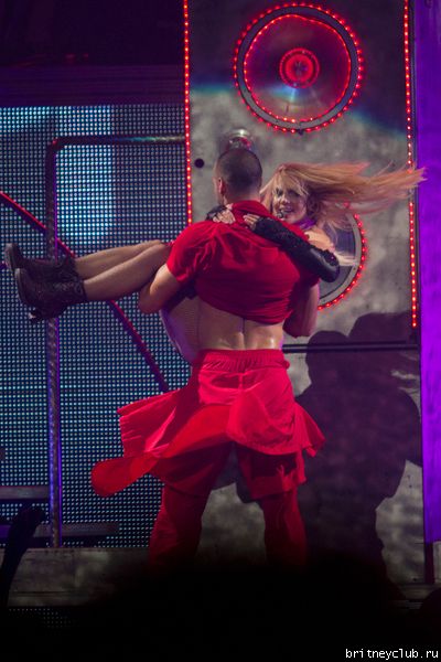 The Femme Fatale Tour в Детроите21.jpg(Бритни Спирс, Britney Spears)