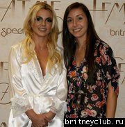 The Femme Fatale Tour в Детроите (перед концертом)1.jpg(Бритни Спирс, Britney Spears)