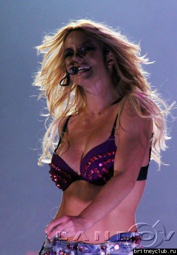 The Femme Fatale Tour в Юниондейл24.jpg(Бритни Спирс, Britney Spears)