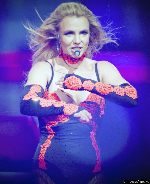 The Femme Fatale Tour в Торонто05.jpg(Бритни Спирс, Britney Spears)