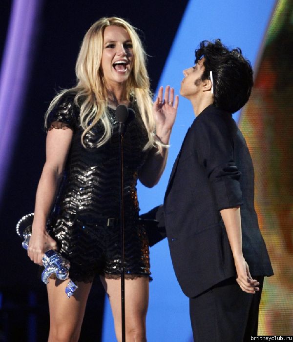 Бритни на VMA 2011! ("Lifetime Achievement Award")14.jpg(Бритни Спирс, Britney Spears)