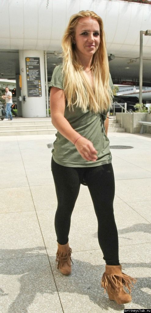 Бритни покидает Лос-Анджелес22.jpg(Бритни Спирс, Britney Spears)