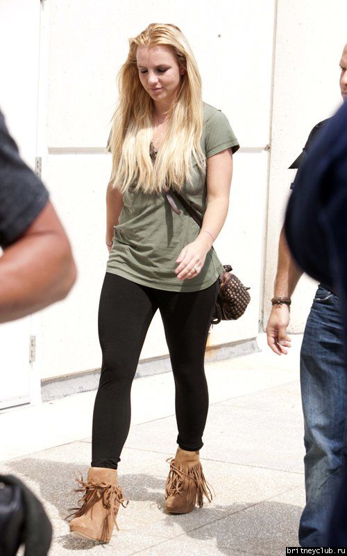 Бритни покидает Лос-Анджелес32.jpg(Бритни Спирс, Britney Spears)