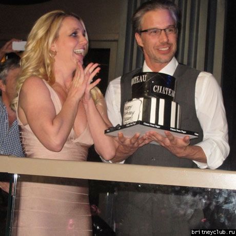 Бритни и Джейсон отмечают помолвку в клубе Chateau05.jpg(Бритни Спирс, Britney Spears)