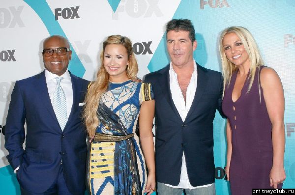 Бритни на вечеринке X Factor Fox Upfront39.jpg(Бритни Спирс, Britney Spears)