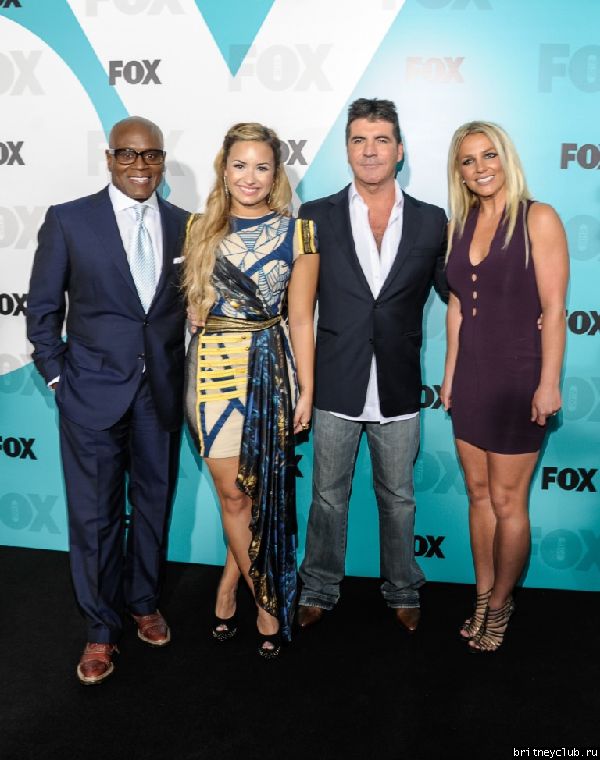 Бритни на вечеринке X Factor Fox Upfront64.jpg(Бритни Спирс, Britney Spears)