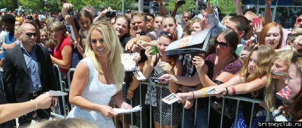 Кастинг на шоу X-Factor в Канзас-Сити, день первый112.jpg(Бритни Спирс, Britney Spears)