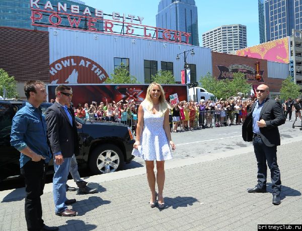 Кастинг на шоу X-Factor в Канзас-Сити, день первый96.jpg(Бритни Спирс, Britney Spears)
