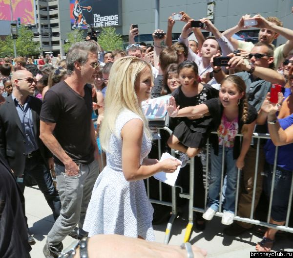 Кастинг на шоу X-Factor в Канзас-Сити, день первый98.jpg(Бритни Спирс, Britney Spears)