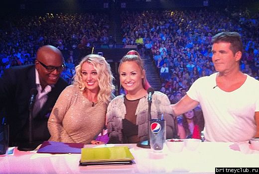 Кастинг на шоу X-Factor  в Сан-Франциско.01.jpg(Бритни Спирс, Britney Spears)