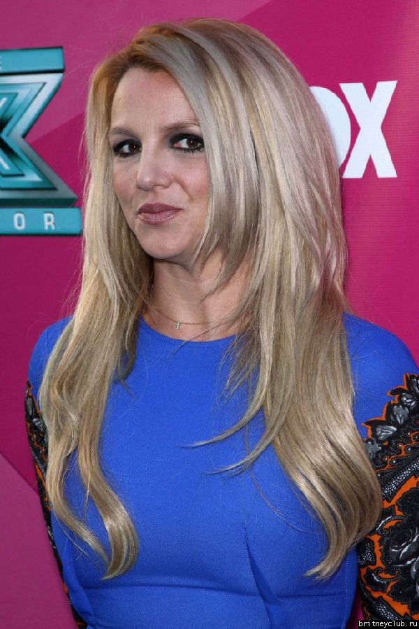 Бритни на премьере шоу X Factor в Лос-Анджелесе20.jpg(Бритни Спирс, Britney Spears)