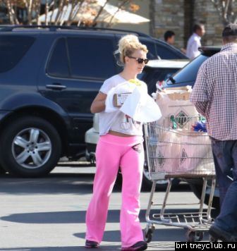 Бритни на шоппинге в Калабасасе04.jpg(Бритни Спирс, Britney Spears)