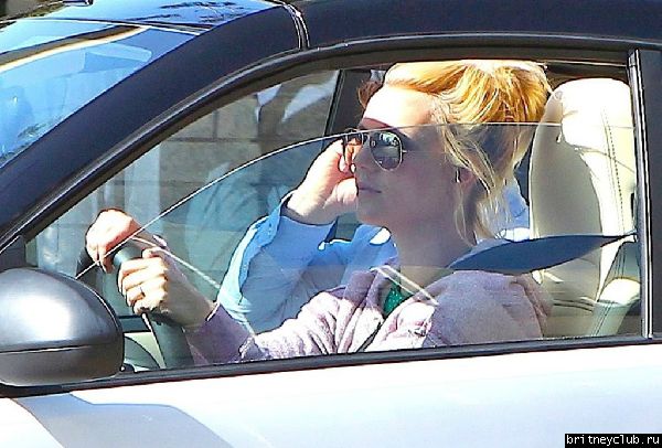 Бритни Спирс за рулем своего  Smart ForTwo.02.jpg(Бритни Спирс, Britney Spears)