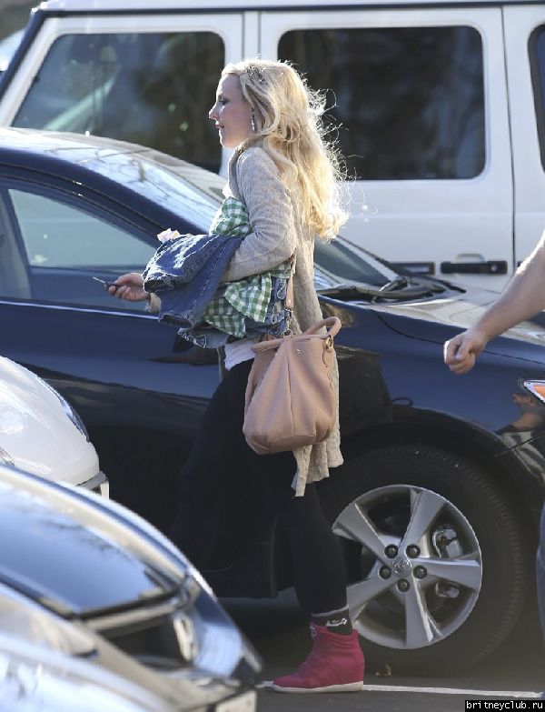 Бритни забирает детей из гимнастического зала!09.jpg(Бритни Спирс, Britney Spears)