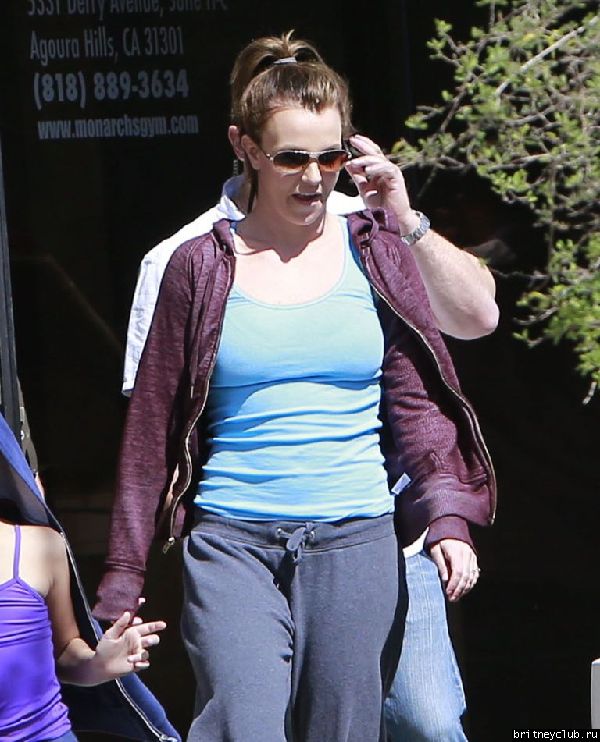 Бритни проводит время в Лос-Анджелесе47.jpg(Бритни Спирс, Britney Spears)