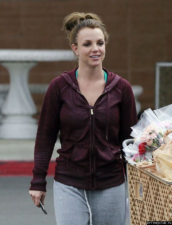 Бритни посетила супермаркет  Albertsons06.jpg(Бритни Спирс, Britney Spears)
