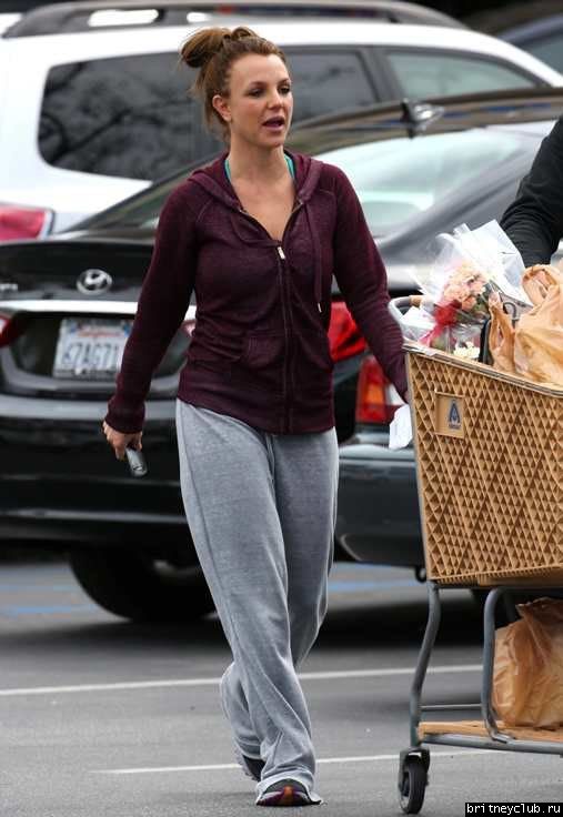Бритни посетила супермаркет  Albertsons30.jpg(Бритни Спирс, Britney Spears)