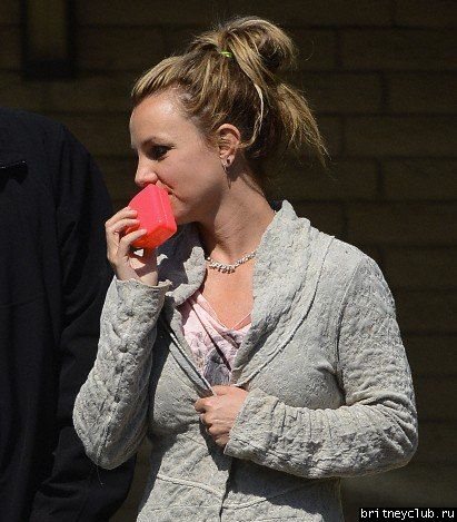 Бритни покидает стоматолога в Thousand Oaks2.jpg(Бритни Спирс, Britney Spears)