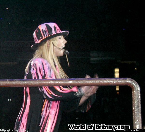 D.W.D. tour Albany, NY (3 декабря 2001)13.jpg(Бритни Спирс, Britney Spears)