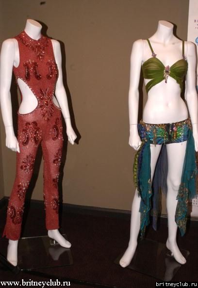 Бритни на аукционе Online Charity Auction 025.jpg(Бритни Спирс, Britney Spears)