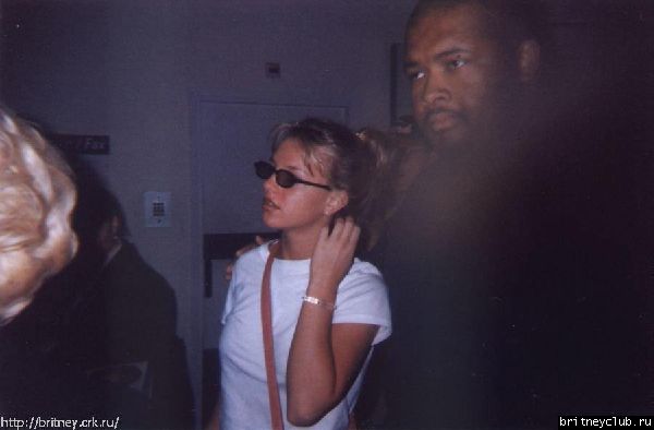 Amateur Pics of Britney in Nice and Paris, France2.jpg(Бритни Спирс, Britney Spears)