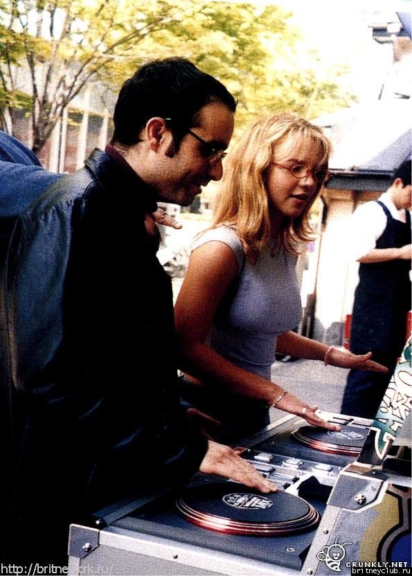 Amateur Pics of Britney in Nice and Paris, France6.jpg(Бритни Спирс, Britney Spears)