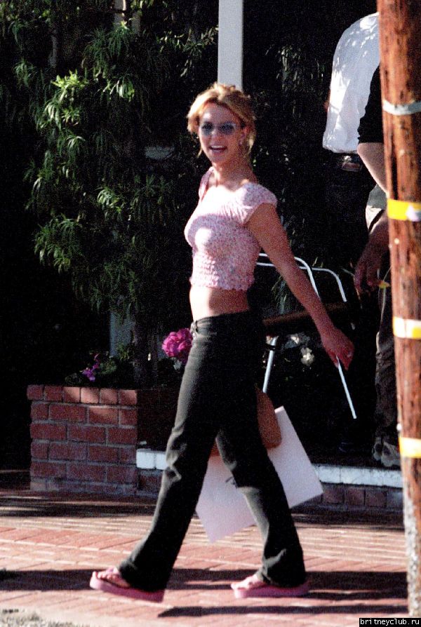 Бритни на шоппинге в Лос-Анджелесе472~0.jpg(Бритни Спирс, Britney Spears)