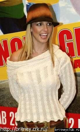 Бритни на пресс конференции в Кельне, Германия 06.jpg(Бритни Спирс, Britney Spears)