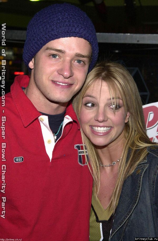 Бритни и Джастин на вечере  Superbowl 07.jpg(Бритни Спирс, Britney Spears)