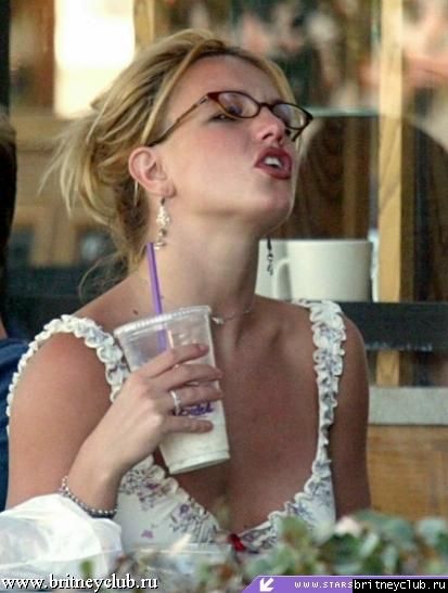 Бритни и Линн на шоппинге в Лос-Анджелесе2.jpg(Бритни Спирс, Britney Spears)